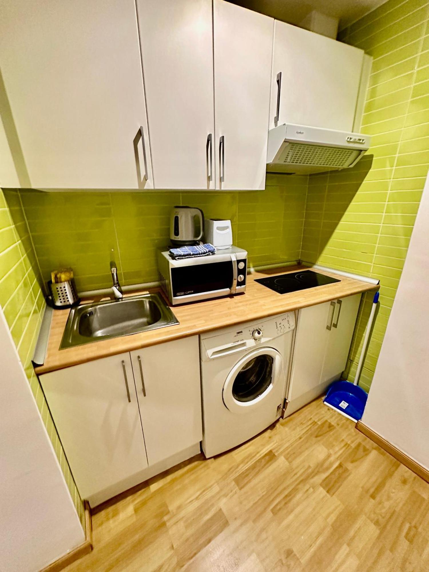 Wakaflats 3, Centro Madrid, Chueca, Barbi Apartment Bagian luar foto